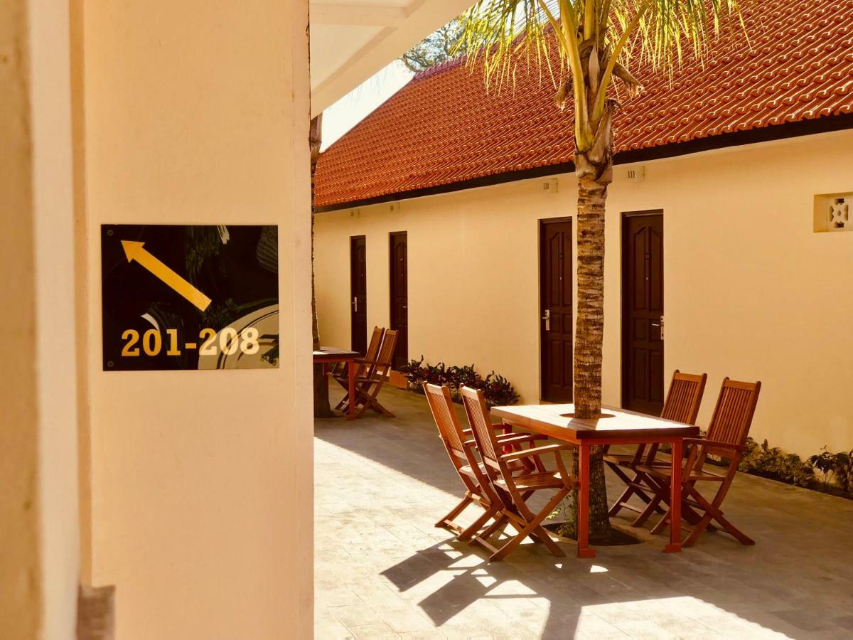 Familytel Bali Hotel Kuta Selatan Bagian luar foto
