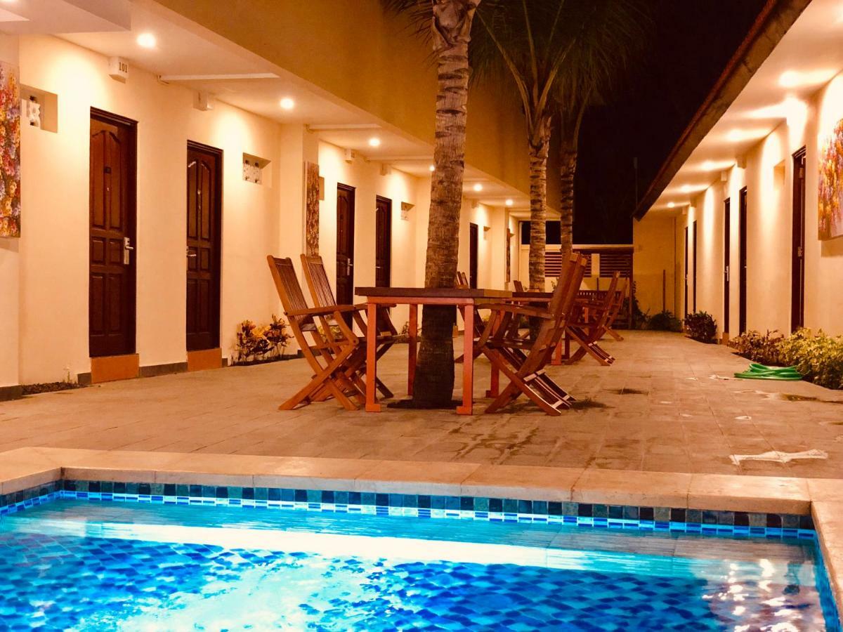 Familytel Bali Hotel Kuta Selatan Bagian luar foto