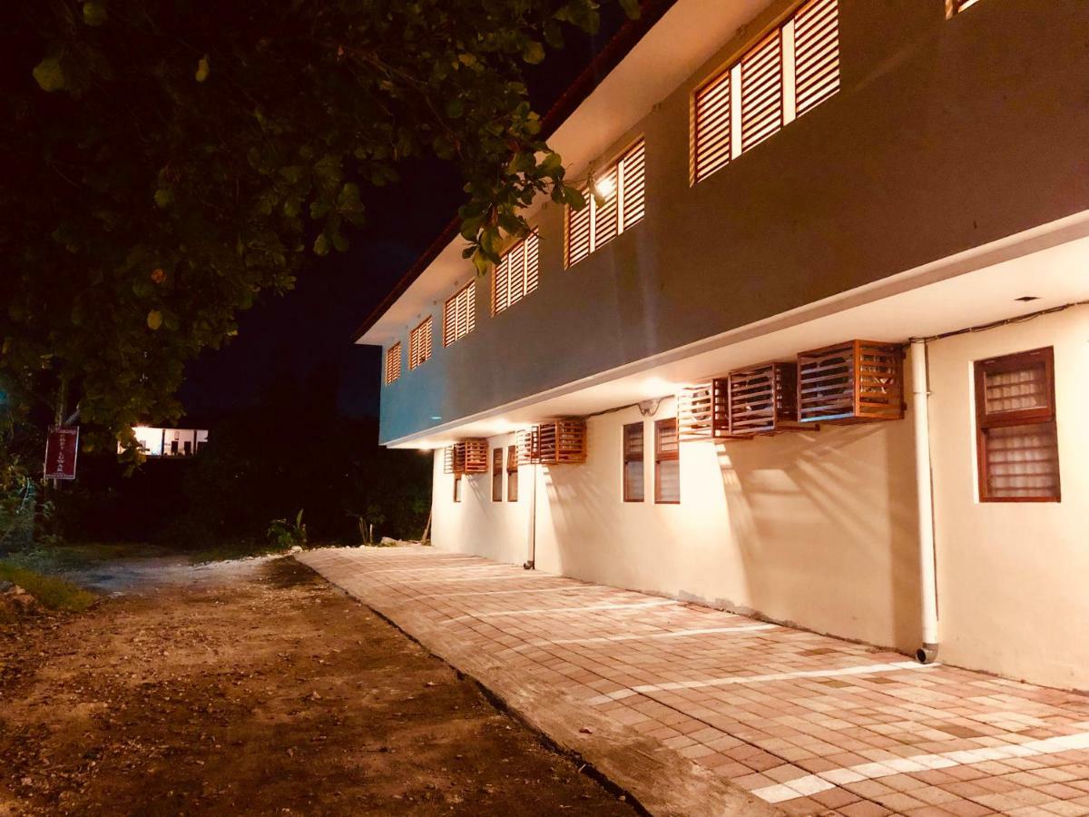 Familytel Bali Hotel Kuta Selatan Bagian luar foto